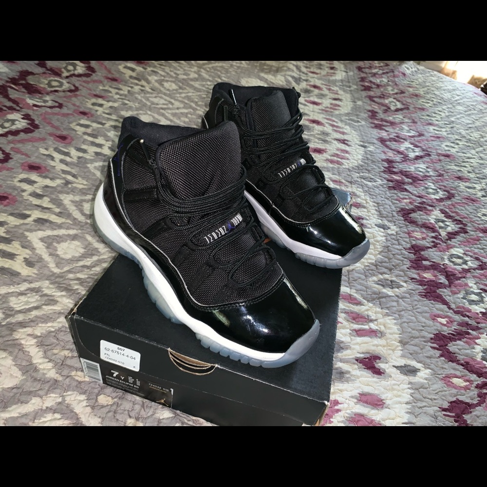 Jordan Space Jam 11’s